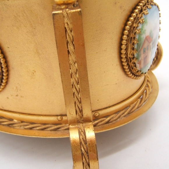 Guttin Bronze Porcelain Cameo Casket Box - Picture 10 of 12